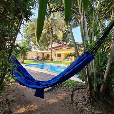 Sompteuse Villa Avec Piscine A 5 Min De La Plage Pointe Noire Buitenkant foto