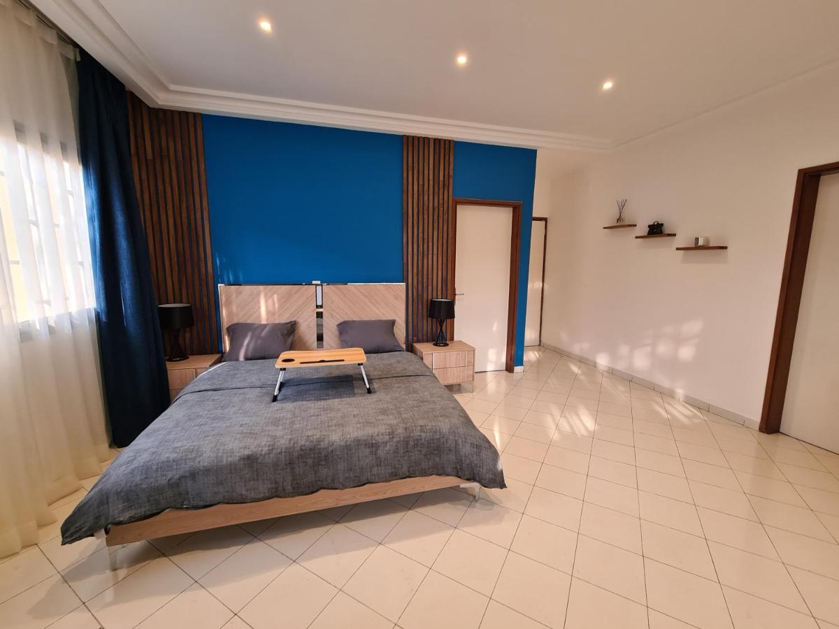 Sompteuse Villa Avec Piscine A 5 Min De La Plage Pointe Noire Buitenkant foto
