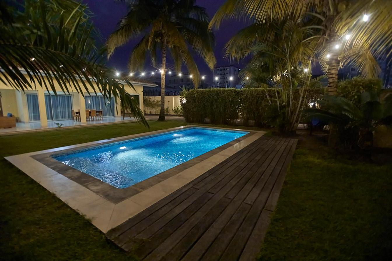 Sompteuse Villa Avec Piscine A 5 Min De La Plage Pointe Noire Buitenkant foto